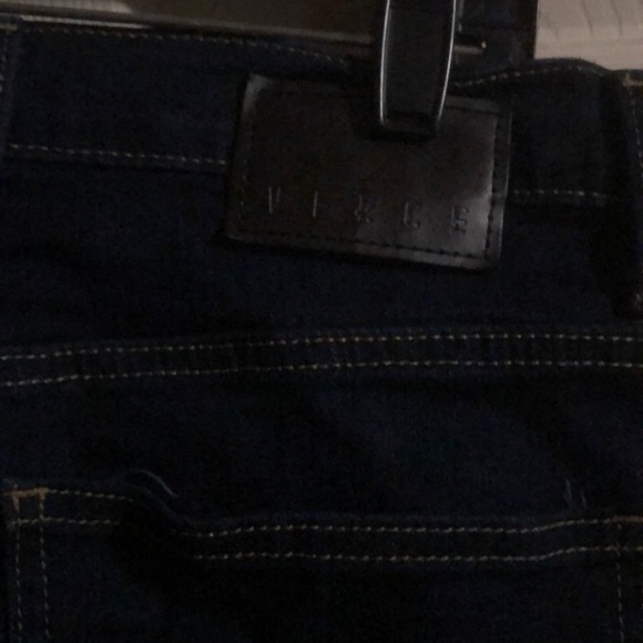 Dark blue jeans - Picture 2 of 4